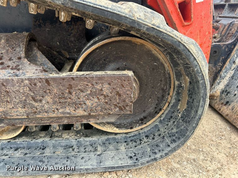 image for item EK2833 Kubota SVL 97-2 tracked skid steer loader