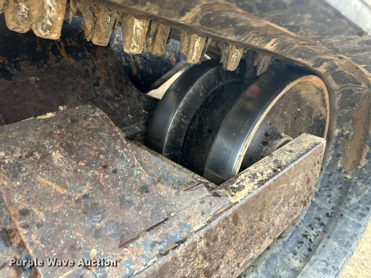 image for item EK2833 Kubota SVL 97-2 tracked skid steer loader