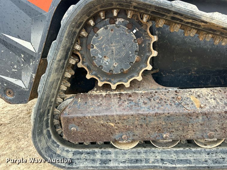 image for item EK2833 Kubota SVL 97-2 tracked skid steer loader