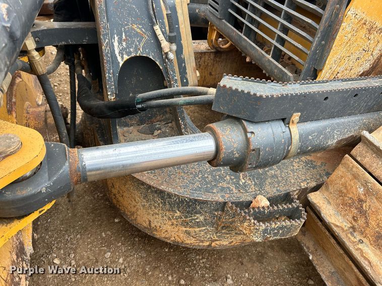 image for item EK2834 John Deere 750K LGP dozer