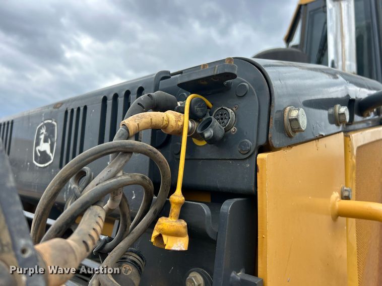 image for item EK2834 John Deere 750K LGP dozer