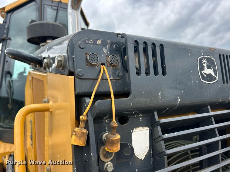 image for item EK2834 John Deere 750K LGP dozer