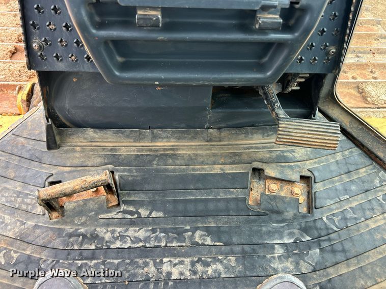 image for item EK2834 John Deere 750K LGP dozer