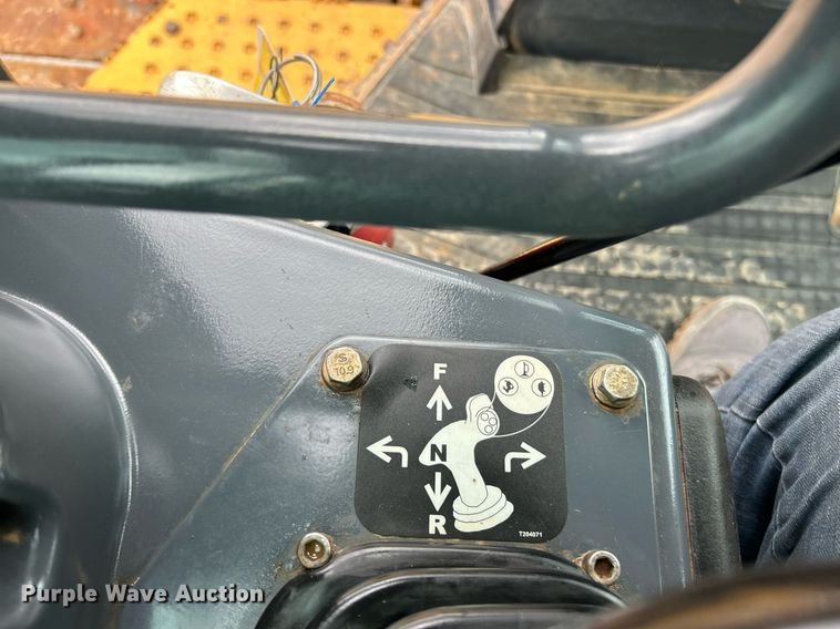 image for item EK2834 John Deere 750K LGP dozer