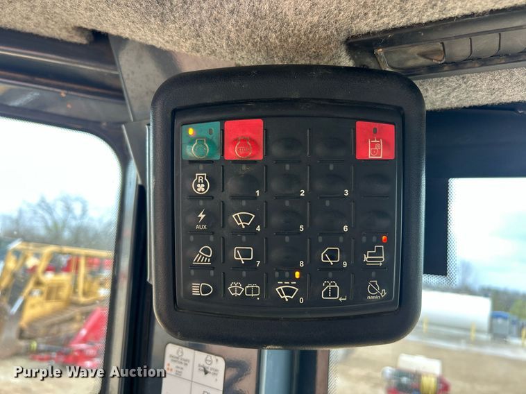 image for item EK2834 John Deere 750K LGP dozer