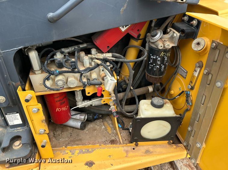 image for item EK2834 John Deere 750K LGP dozer