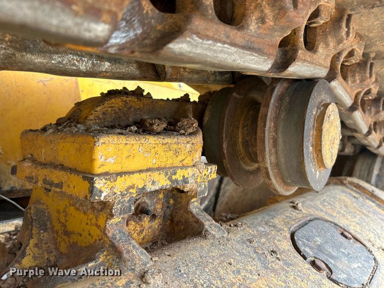 image for item EK2834 John Deere 750K LGP dozer