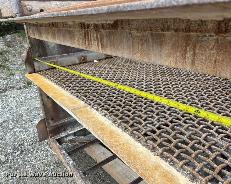 image for item EK2836 Terex Cedarapids screen deck