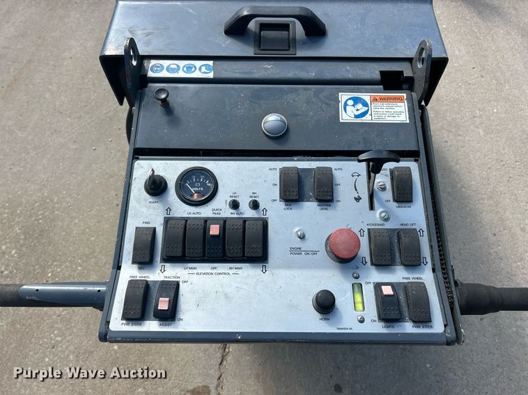 image for item EK2860 2011 Somero Copperhead XD 3.0 laser screed