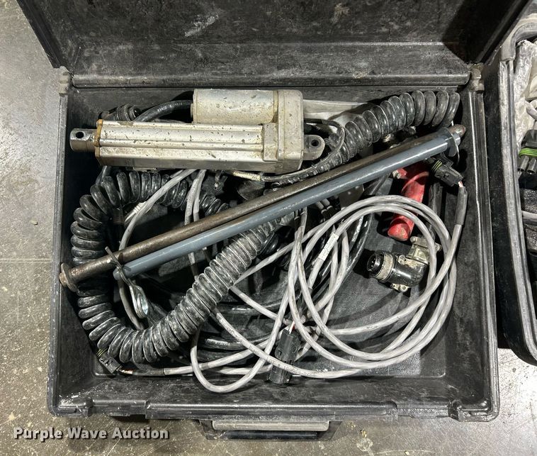 image for item EK2860 2011 Somero Copperhead XD 3.0 laser screed