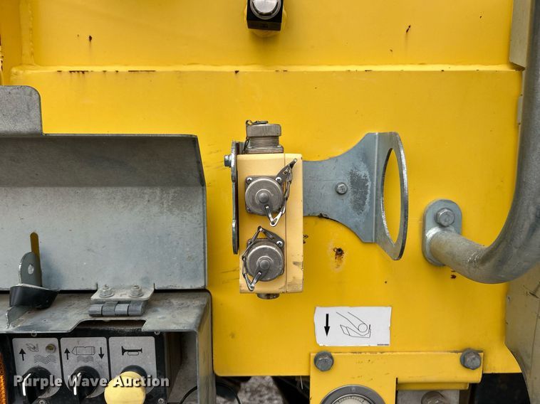 image for item EK2861 2012 Bomag BM1200/30 cold planer