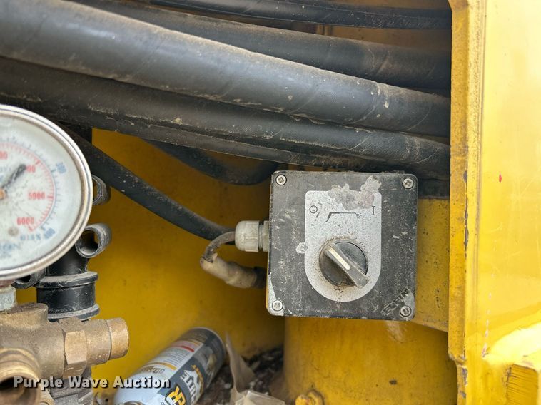 image for item EK2861 2012 Bomag BM1200/30 cold planer