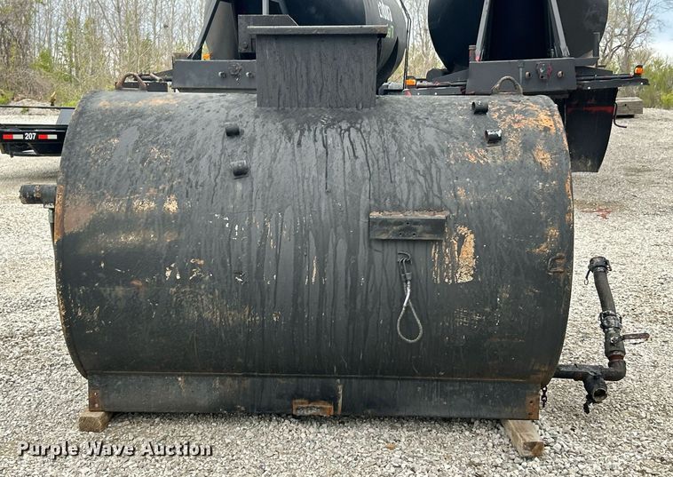 image for item EK2867 Seal coat tank