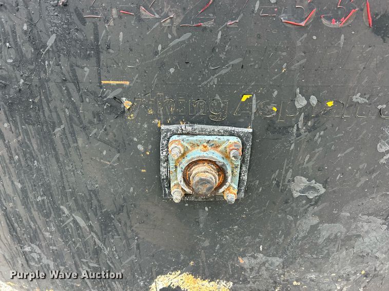 image for item EK2867 Seal coat tank