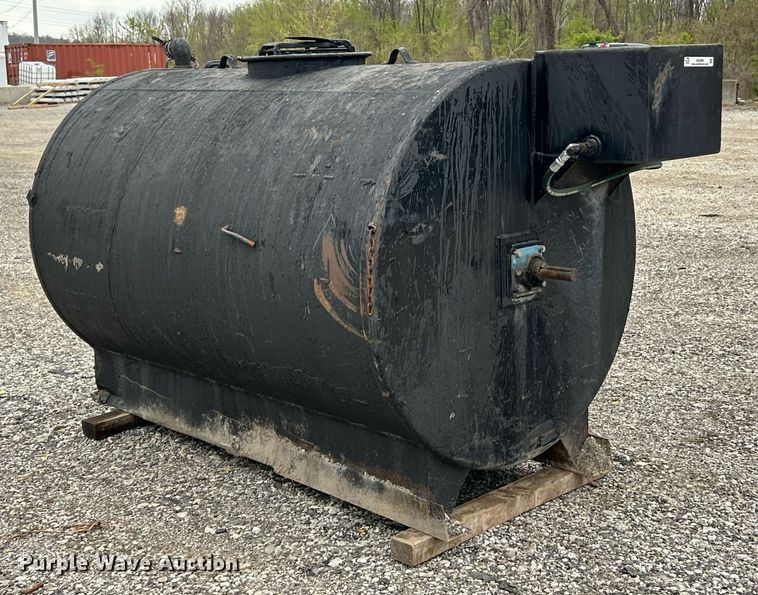 image for item EK2868 Seal coat tank