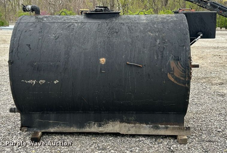 image for item EK2868 Seal coat tank