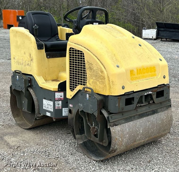 image for item EK2870 2015 Wacker Neuson RD12A double drum vibratory roller