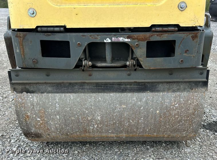 image for item EK2870 2015 Wacker Neuson RD12A double drum vibratory roller