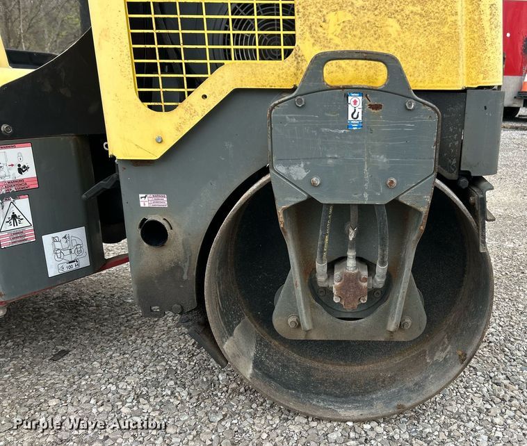 image for item EK2870 2015 Wacker Neuson RD12A double drum vibratory roller