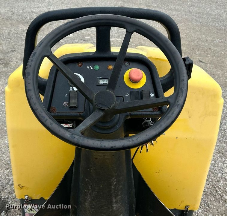 image for item EK2870 2015 Wacker Neuson RD12A double drum vibratory roller