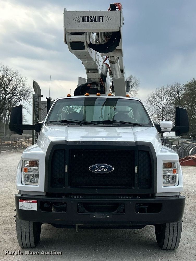 image for item EK2875 2018 Ford F750 Super Duty bucket truck