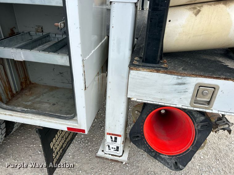 image for item EK2875 2018 Ford F750 Super Duty bucket truck