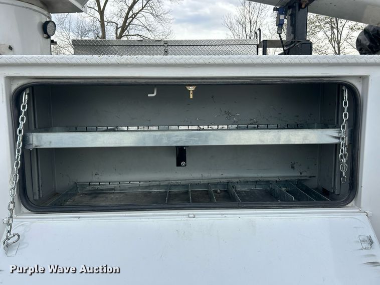 image for item EK2875 2018 Ford F750 Super Duty bucket truck