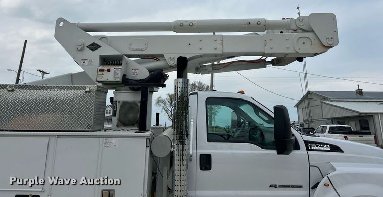 image for item EK2875 2018 Ford F750 Super Duty bucket truck