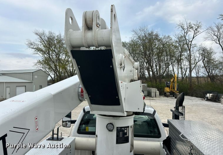 image for item EK2875 2018 Ford F750 Super Duty bucket truck