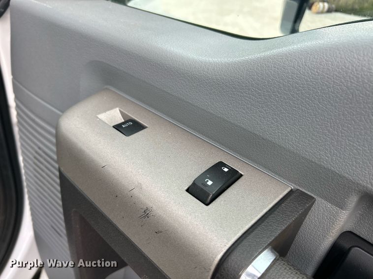 image for item EK2875 2018 Ford F750 Super Duty bucket truck