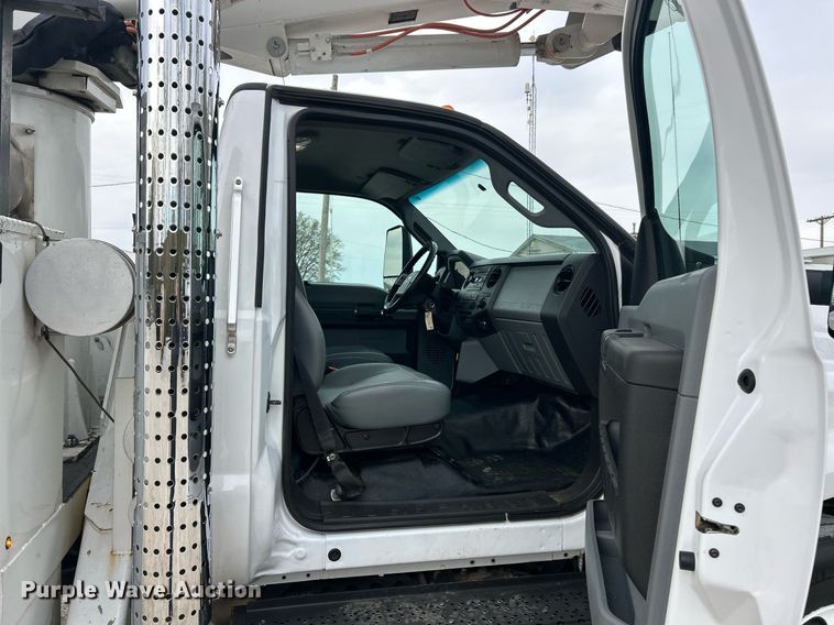 image for item EK2875 2018 Ford F750 Super Duty bucket truck