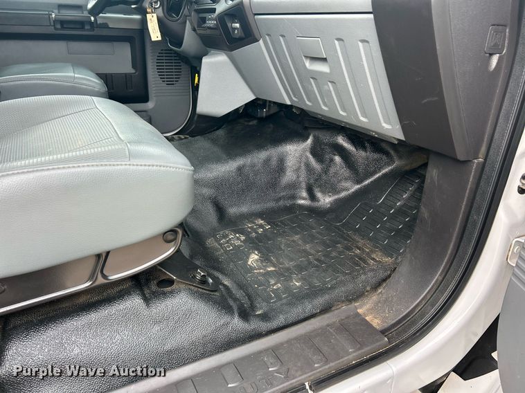 image for item EK2875 2018 Ford F750 Super Duty bucket truck