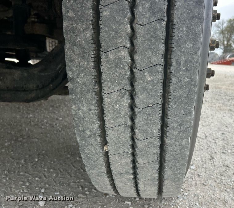 image for item EK2875 2018 Ford F750 Super Duty bucket truck