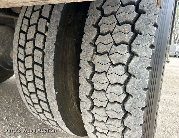 image for item EK2875 2018 Ford F750 Super Duty bucket truck