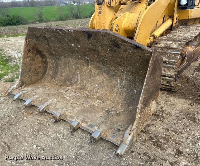 image for item EK2876 2005 Caterpillar 953C track loader