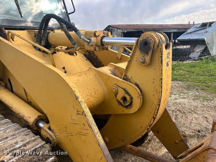 image for item EK2876 2005 Caterpillar 953C track loader