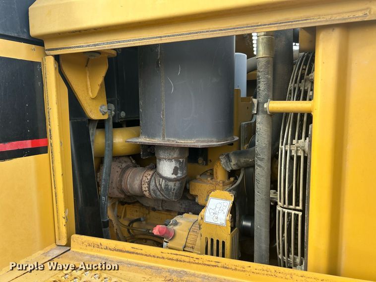 image for item EK2876 2005 Caterpillar 953C track loader