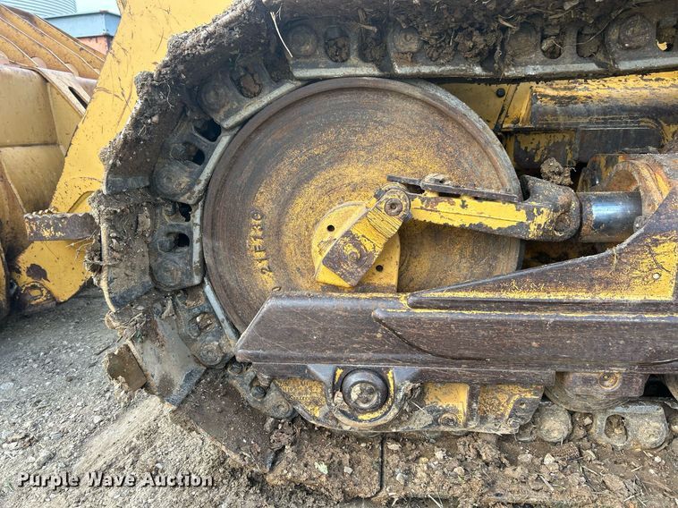 image for item EK2876 2005 Caterpillar 953C track loader