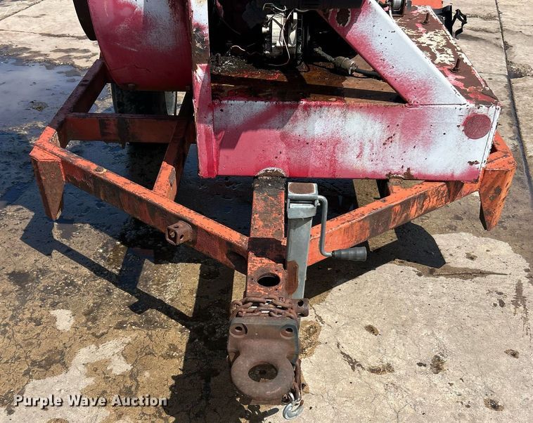 image for item EK2878 Toro leaf vacuum