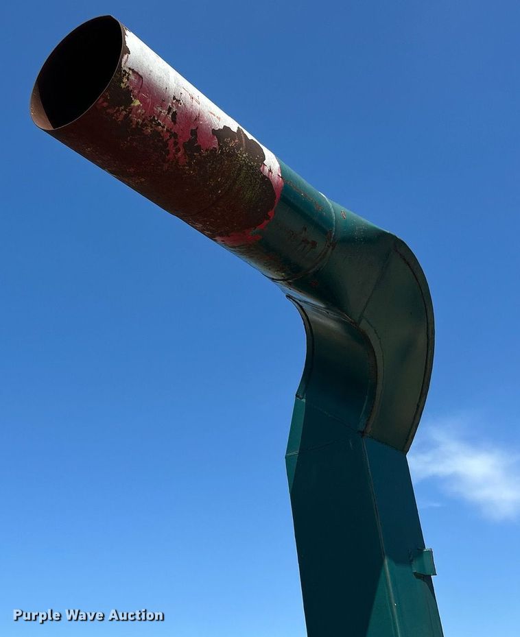 image for item EK2878 Toro leaf vacuum