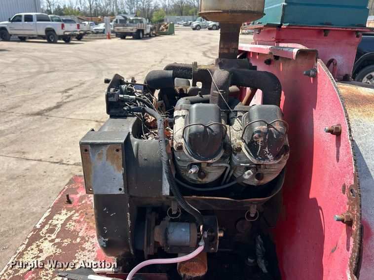 image for item EK2878 Toro leaf vacuum