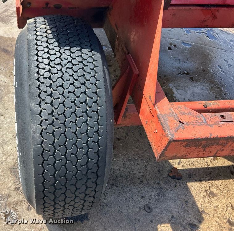 image for item EK2878 Toro leaf vacuum