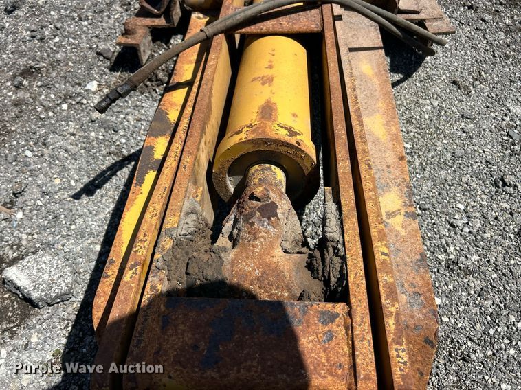 image for item EK2880 Kann grain bed