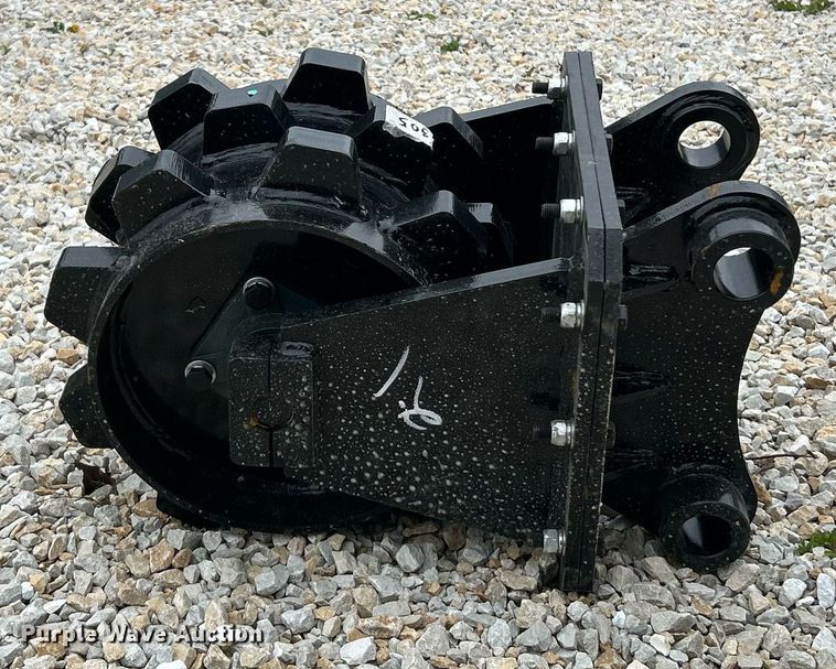 image for item EK2901 2024 GIYI compaction wheel