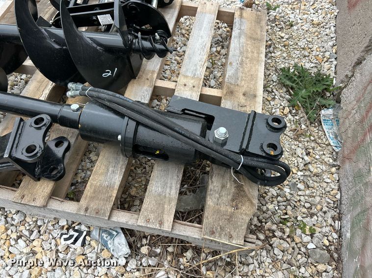 image for item EK2908 Miva excavator attachments