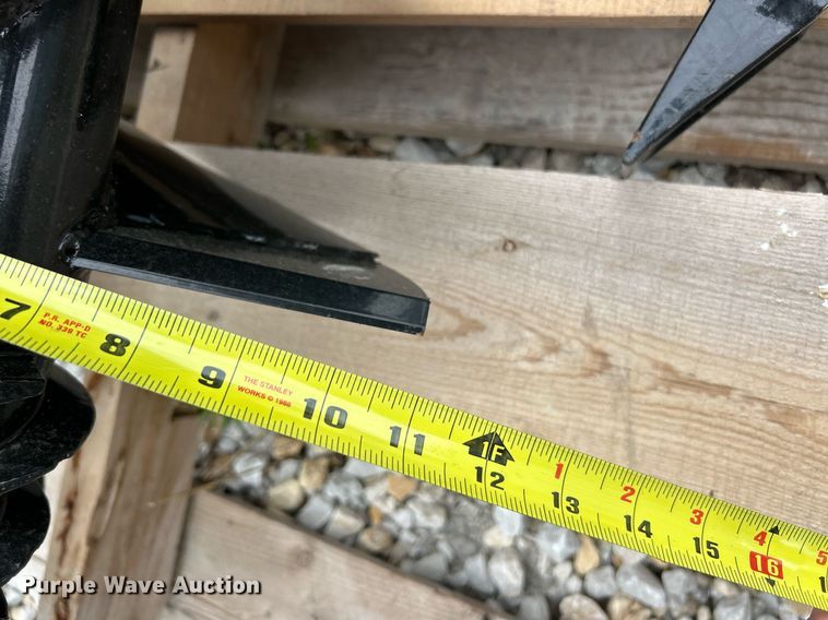 image for item EK2910 Miva excavator auger