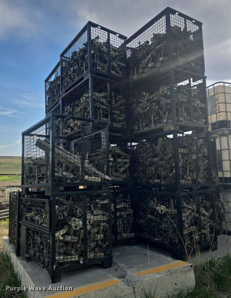 image for item EK5159 Peri formwork clamps