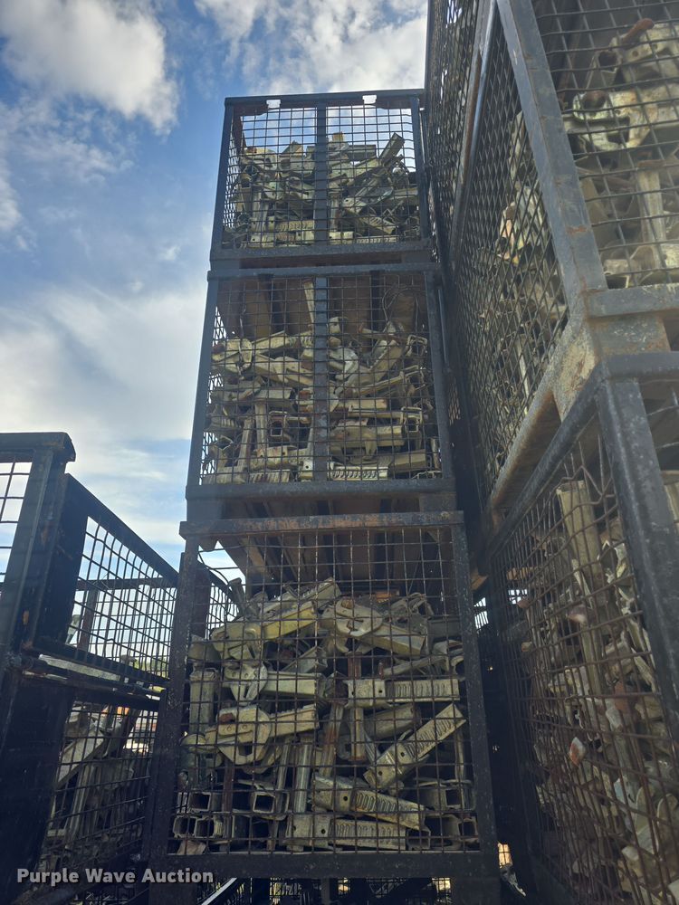 image for item EK5159 Peri formwork clamps