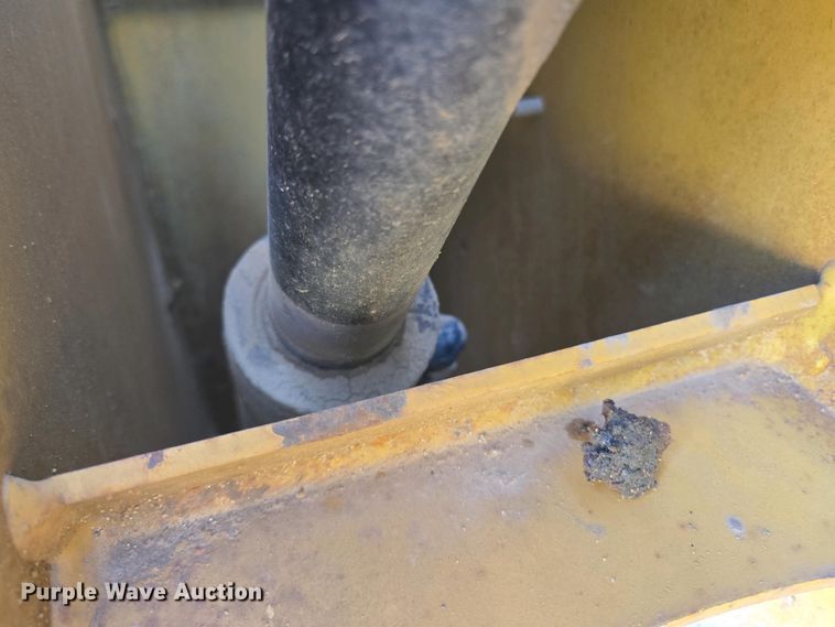 image for item EL1998 2008 Caterpillar 277C tracked skid steer loader