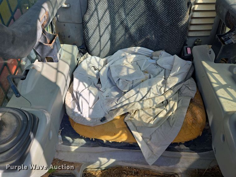 image for item EL1998 2008 Caterpillar 277C tracked skid steer loader